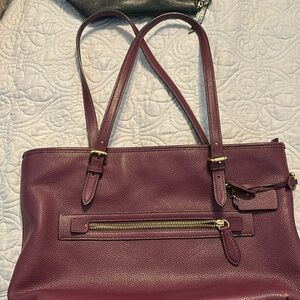 Coach plum leather purse 
style E2279-CC395